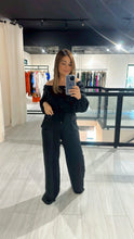 Cargar imagen en el visor de la galería, Jumpsuit off shoulder satin
