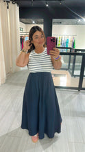 Cargar imagen en el visor de la galería, Dress stripe tank sleeveless
