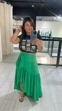 Cargar imagen en el visor de la galería, Skirt solid woven
