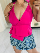 Cargar imagen en el visor de la galería, Top sleeveless shoulder beads detail
