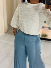 Cargar imagen en el visor de la galería, Top crop sequin tee
