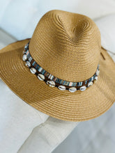 Cargar imagen en el visor de la galería, Hat straw with colored
