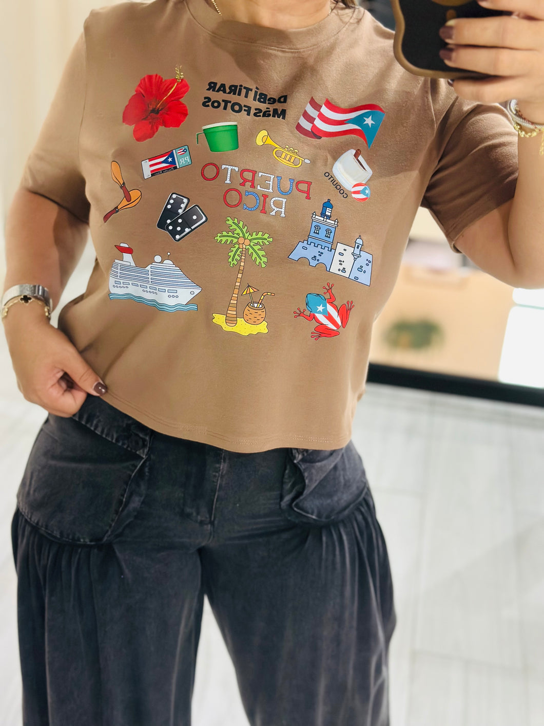 Top crop print Puerto Rico