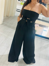 Cargar imagen en el visor de la galería, Jumpsuit tube solid woven
