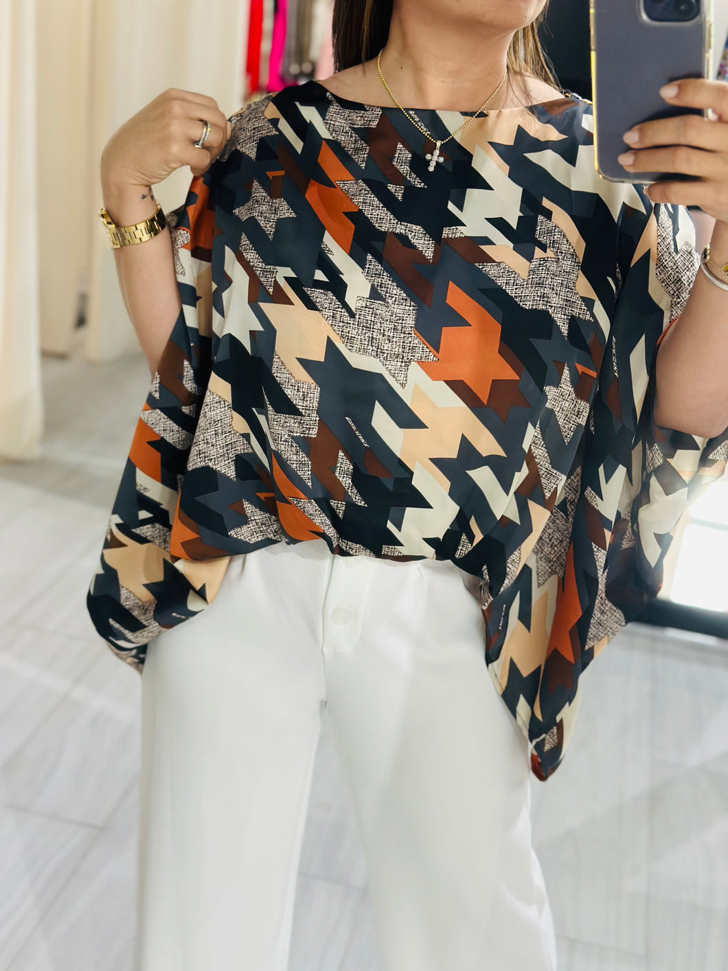 Top caftan neck