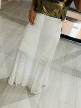 Cargar imagen en el visor de la galería, Skirt lace maxi
