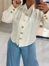 Cargar imagen en el visor de la galería, Top button down lurex
