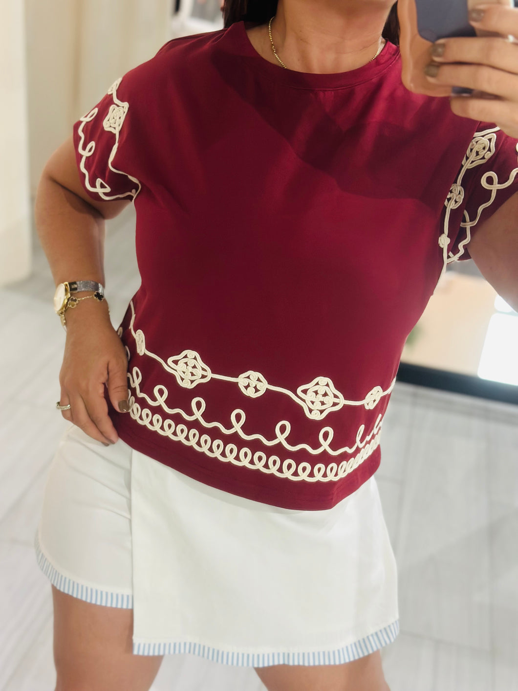 Top embroidery detail neck