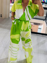 Cargar imagen en el visor de la galería, Jumpsuit printed short sleeve
