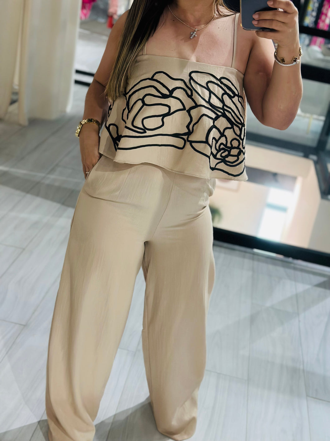 Set pants squared neck