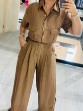 Cargar imagen en el visor de la galería, Set button down  woven pants
